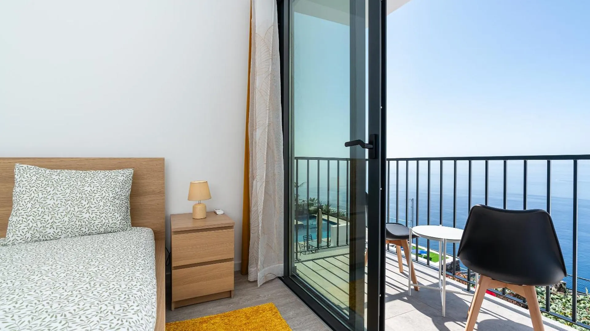 Mouras House, Arco Da Calheta Villa Feriehus